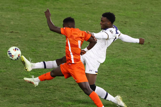 而華裔球員 而華裔球員