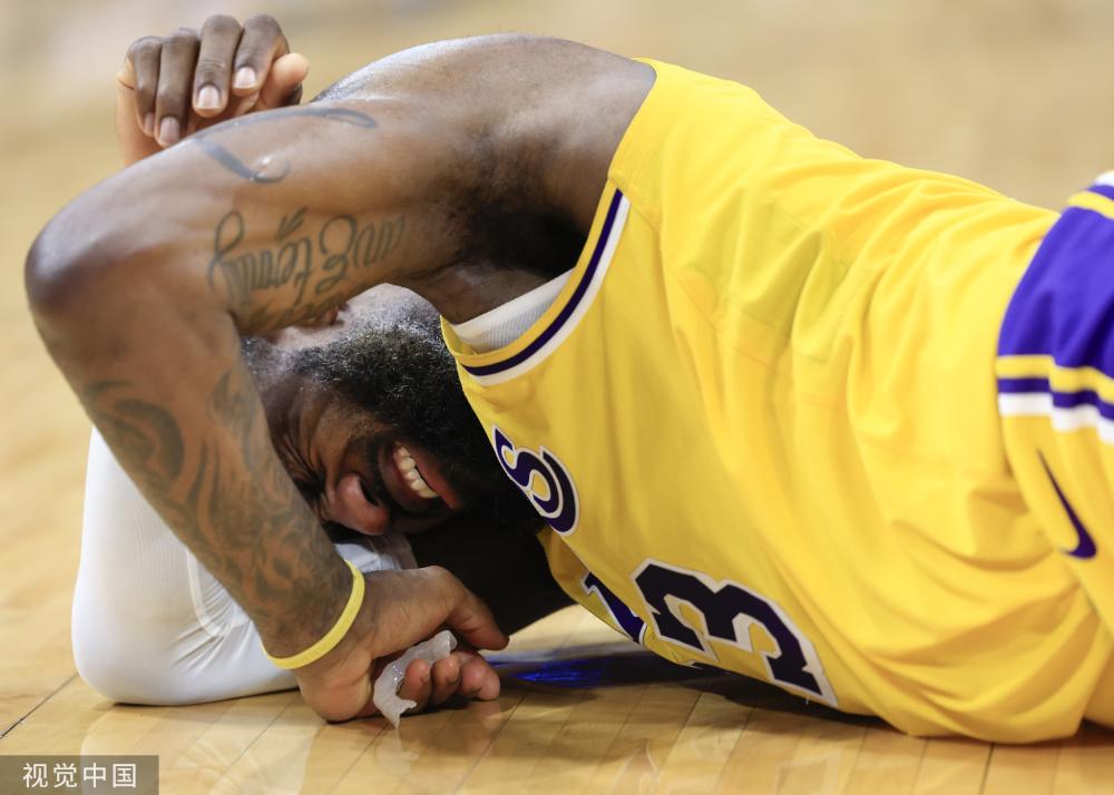 成了大量人 成了大量人