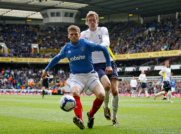 车站工作人 车站工作人